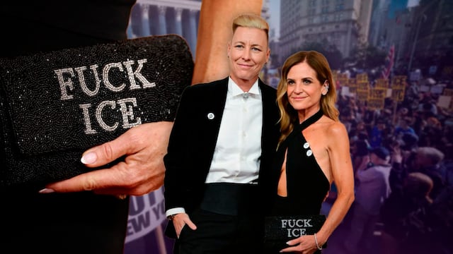 Glennon Doyle protesta contra el ICE en los Premios Oscar 2026.