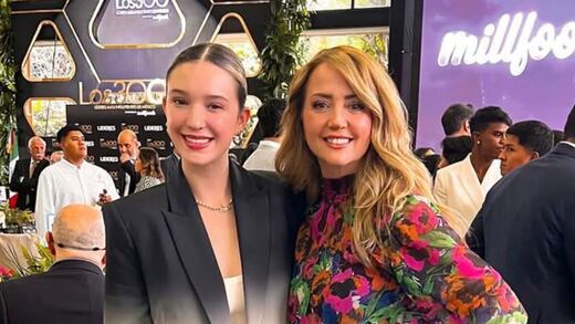 Mía Rubín felicita a su mamá Andrea Legarreta por salirse de la rutina del programa Hoy