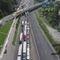 ¿Qué pasa en la autopista México-Toluca hoy sábado? Reportan caos vial por bloqueo de ejidatarios en La Marquesa