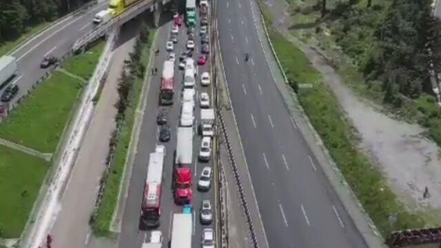 Bloqueo en la autopista México - Toluca