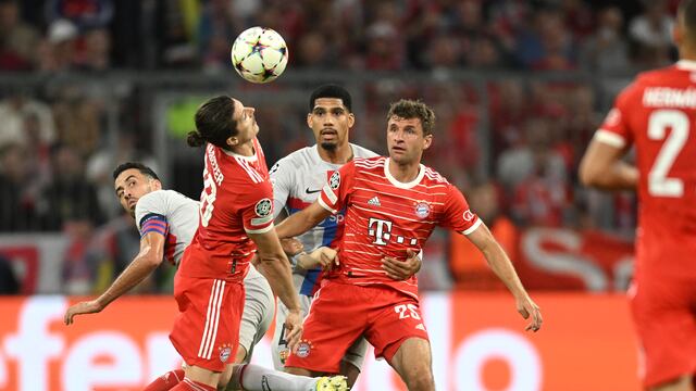 Bayern vs Barcelona (AP Photo/Andreas Schaad)