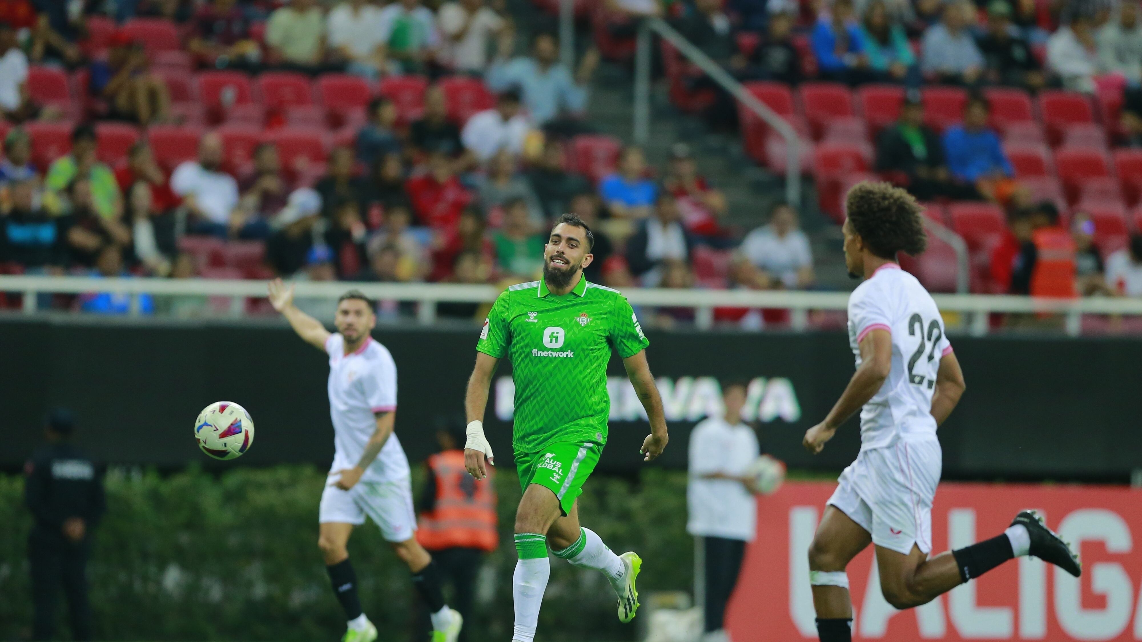 Compañero de Andrés Guardado renuncia a la Selección Española mientras siga Luis Rubiales
