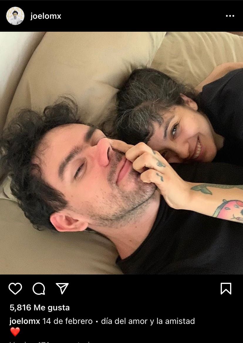 Mon Laferte y Joel