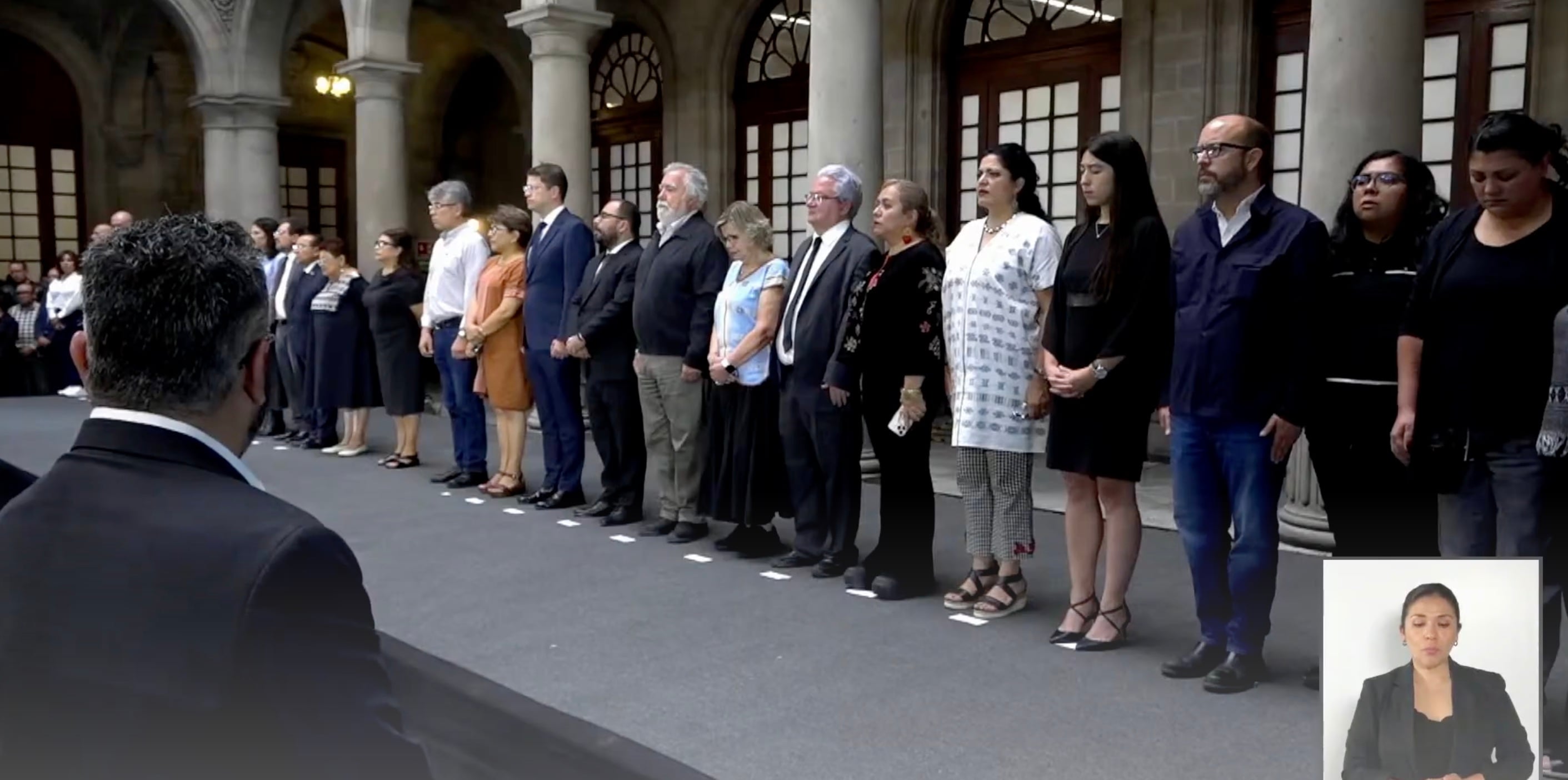 Clara Brugada casi rompe en llanto al despedirse de Ximena Guzmán y José Muñoz; en el gabinete de CDMX había preocupación