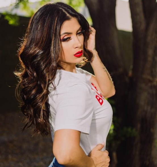 Kimberly Flores