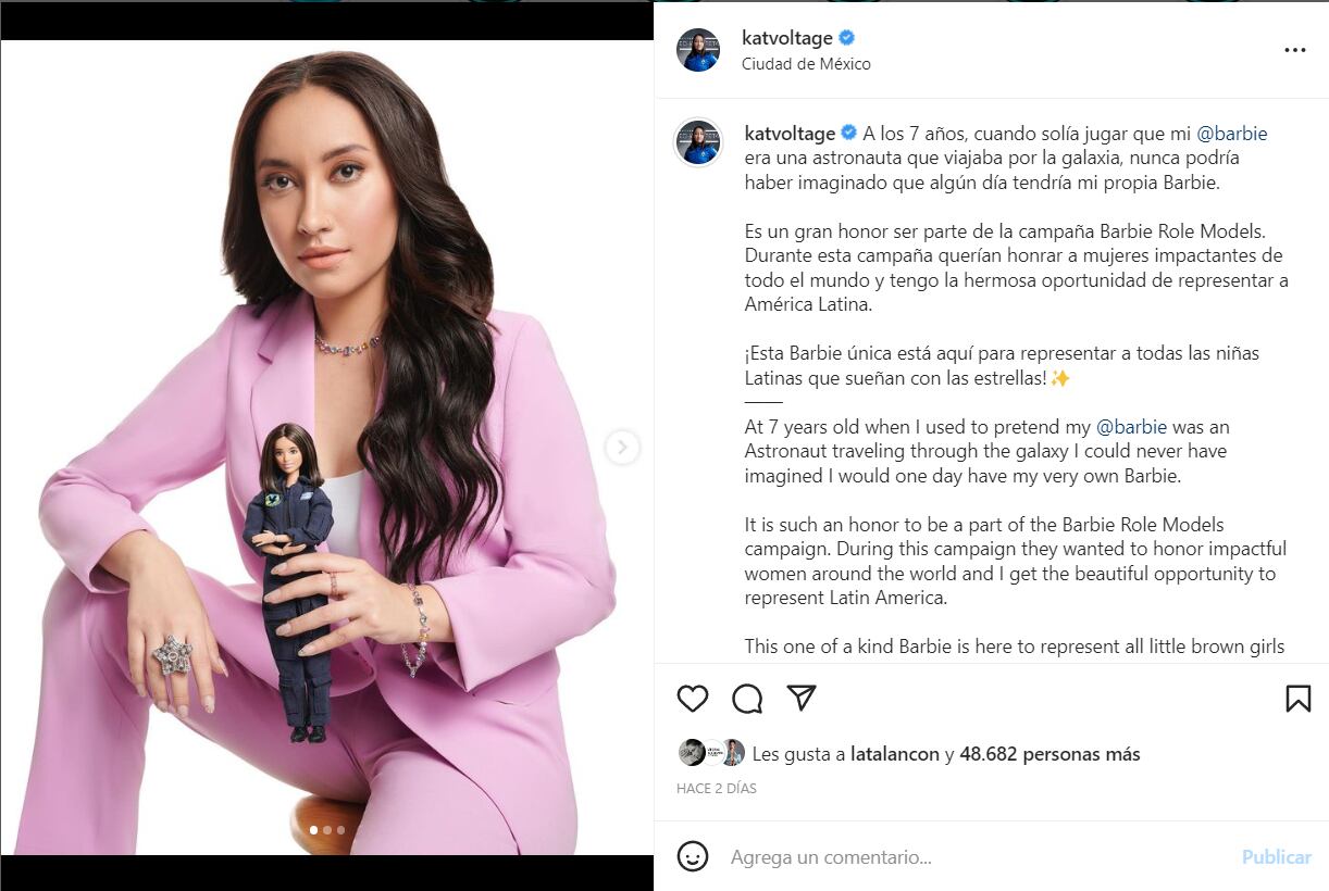 Katya Echazarreta y su Barbie