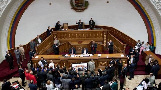 El parlamento exigió el establecimiento de la publicación del boletín epidemiológico.