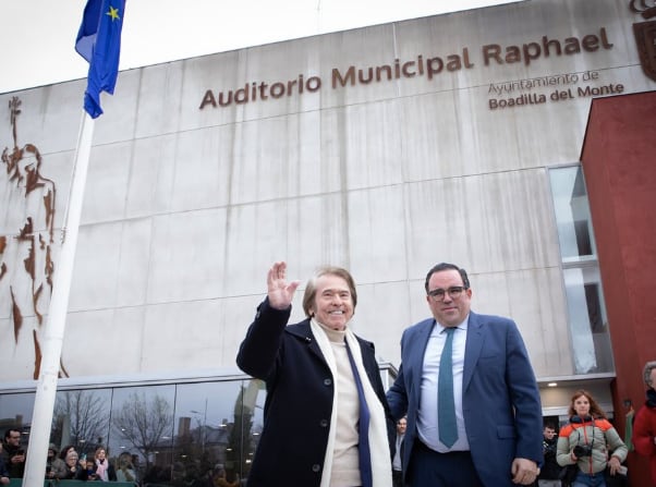 Rinden homenaje a Raphael