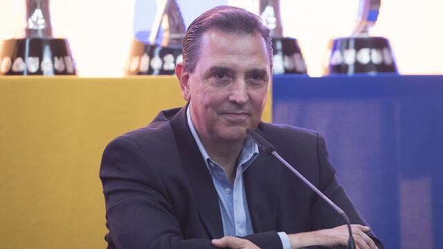 Miguel Ángel Garza en conferencia de prensa.