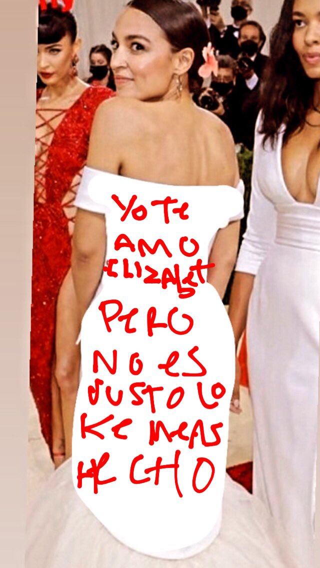 Memes sobre el vestido de Alexandria Ocasio-Cortez