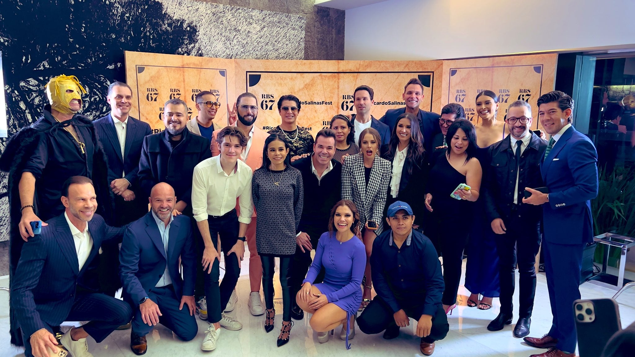 Invitados al cumpleaños de Ricardo Salinas Pliego