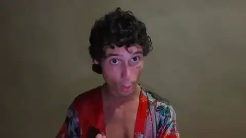 Kelton D, streamer que agredió a un anciano japonés