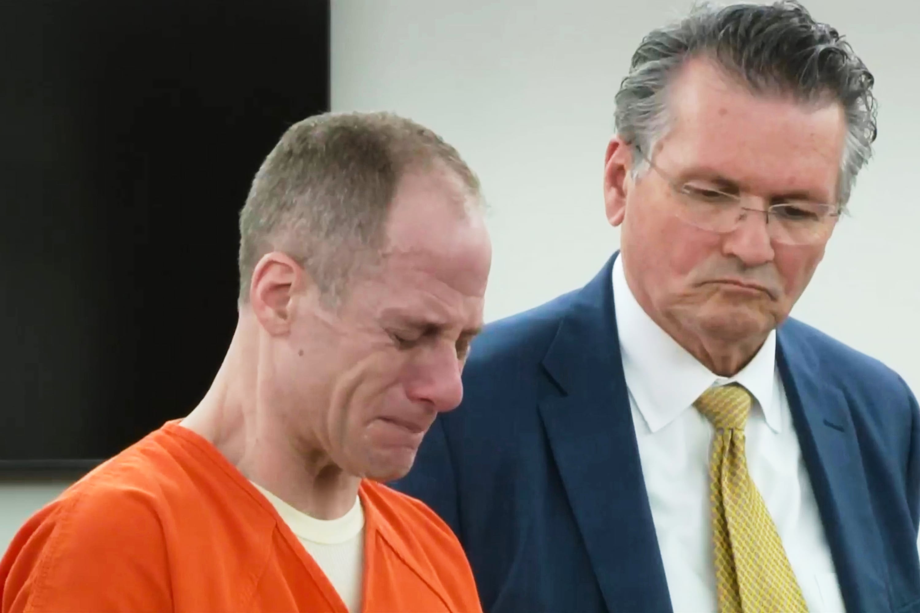 Caleb Flynn, exconcursante de American Idol, es condenado a cadena perpetua por el asesinato de esposa