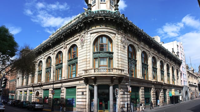 Este Sanborns en un icónico edificio de 1865 en CDMX cerró para siempre