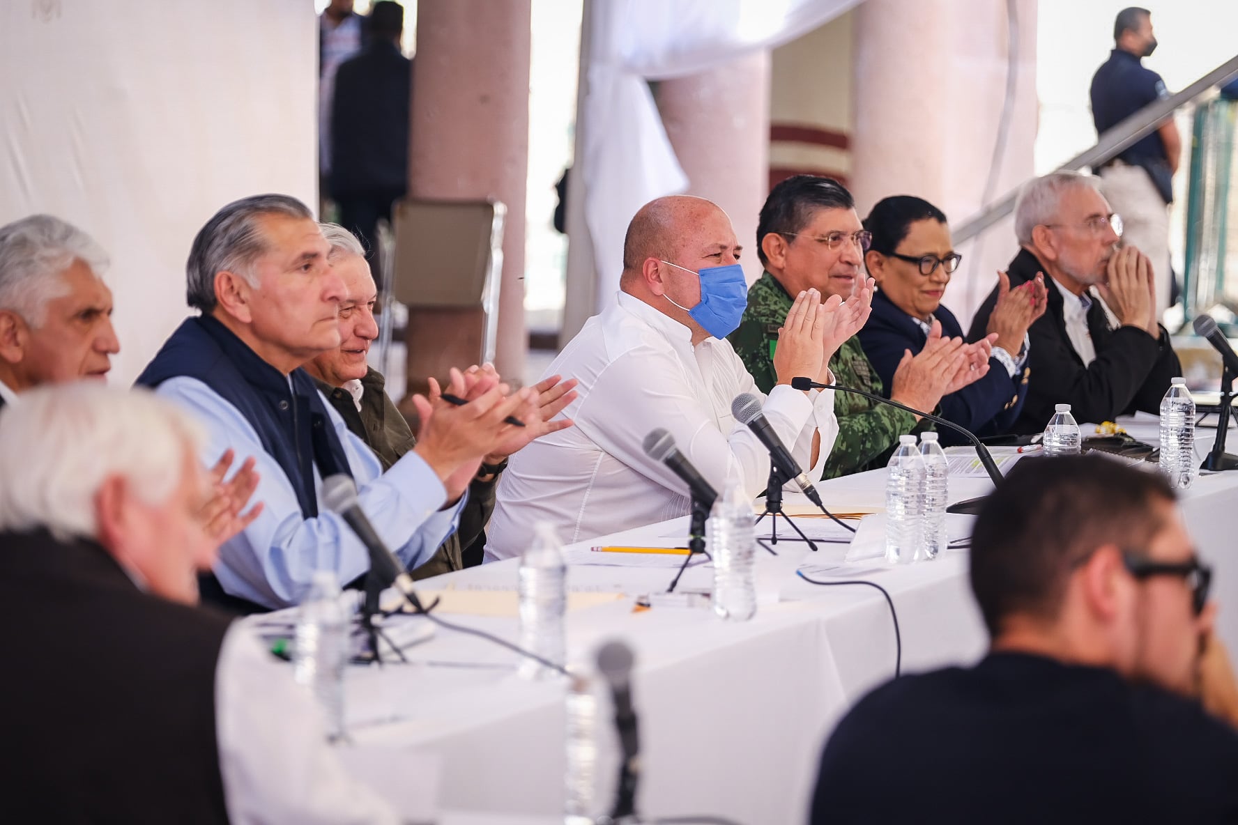 Enrique Alfaro en su reunión con el presidente Andrés Manuel López Obrador en Temacapulín