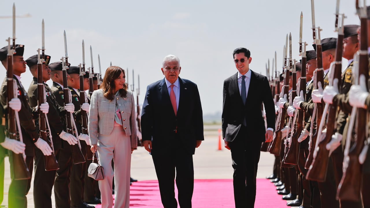Visita oficial: presidente de Panamá José Raúl Mulino llega a la CDMX