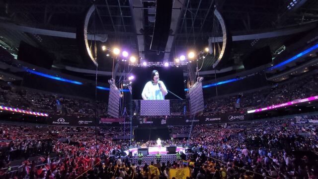 Xóchitl Gálvez cerró sus actividades de precampaña en la Arena CDMX