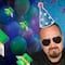 Pepe Aguilar aventó billete para su fiesta de cumpleaños; estas fotos lo demuestran