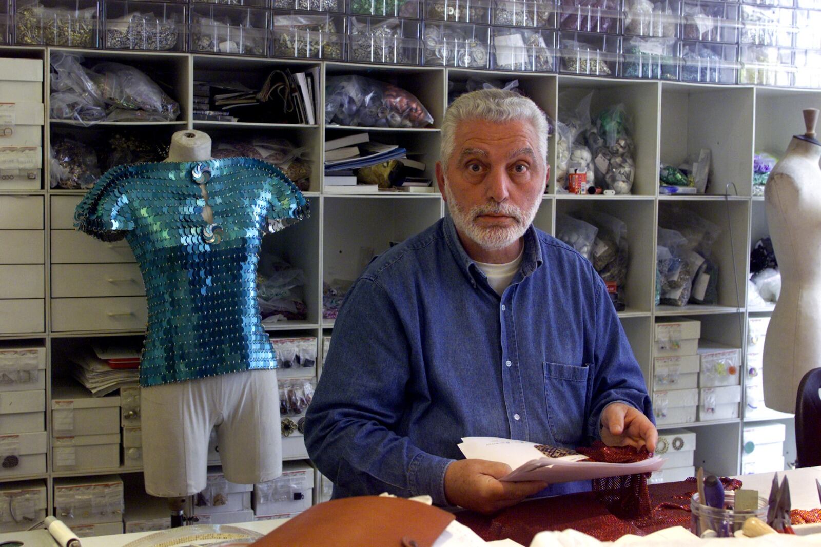 Muere el diseñador Paco Rabanne a sus 88 años de edad