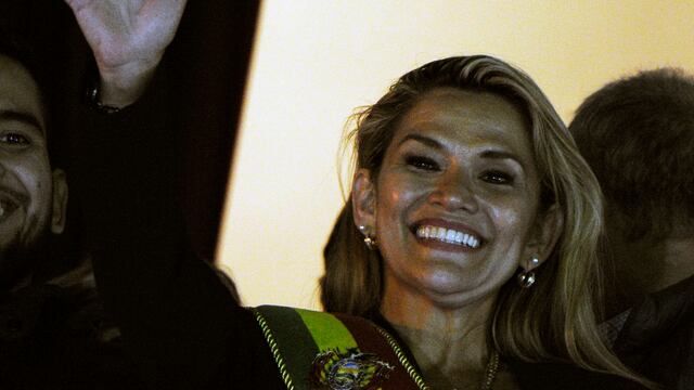 Jeanine Áñez, autoproclamada Presidenta interina de Bolivia.