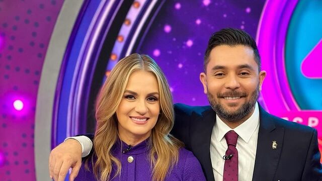 Flor Rubio y Ricardo Casares, conductores.