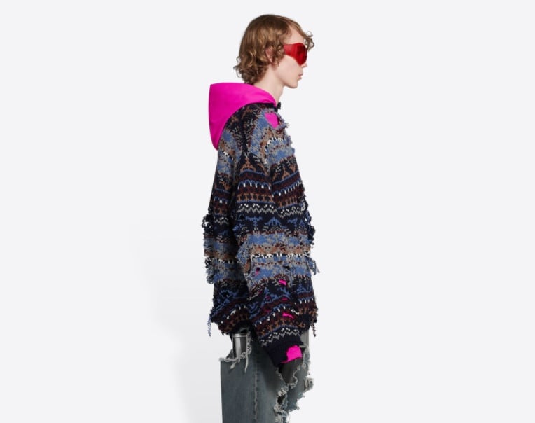 Suéter agujerado de Balenciaga
