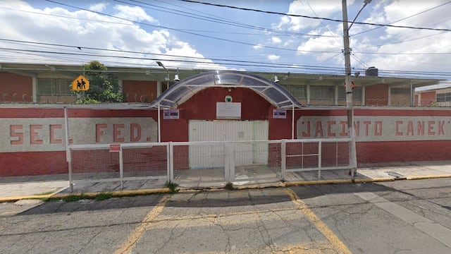 Denuncia abuso a menor de edad en secundaria Jacinto Uc de los Santos Canek de Ecatepec