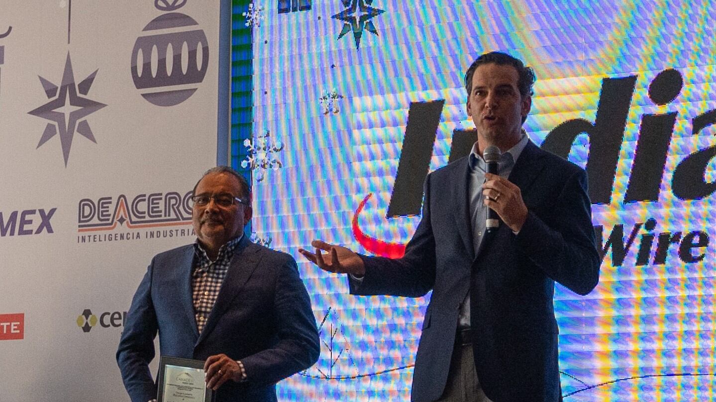 CANADEVI reconoce a Escobedo por digitalizar todos los trámites de Desarrollo Urbano