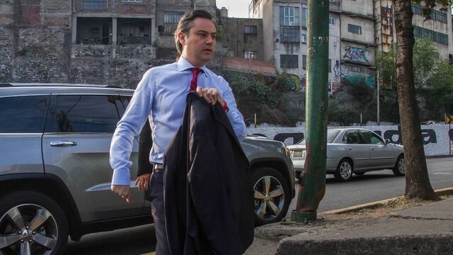 Aurelio Nuño. Anuncios sobre maestros.