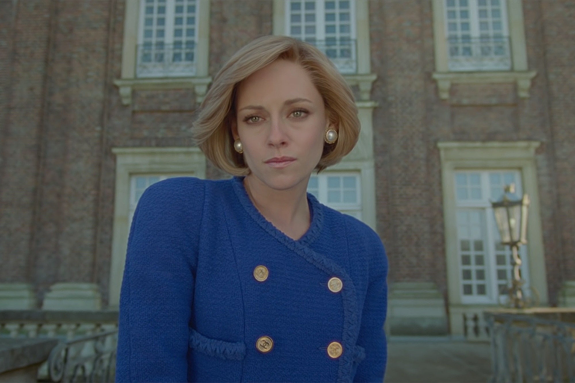 Kristen Stewart como Lady Di en la cinta ‘Spencer’.