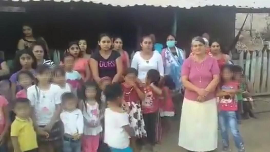 Habitantes de Guerrero piden apoyo a AMLO ante acoso de criminales