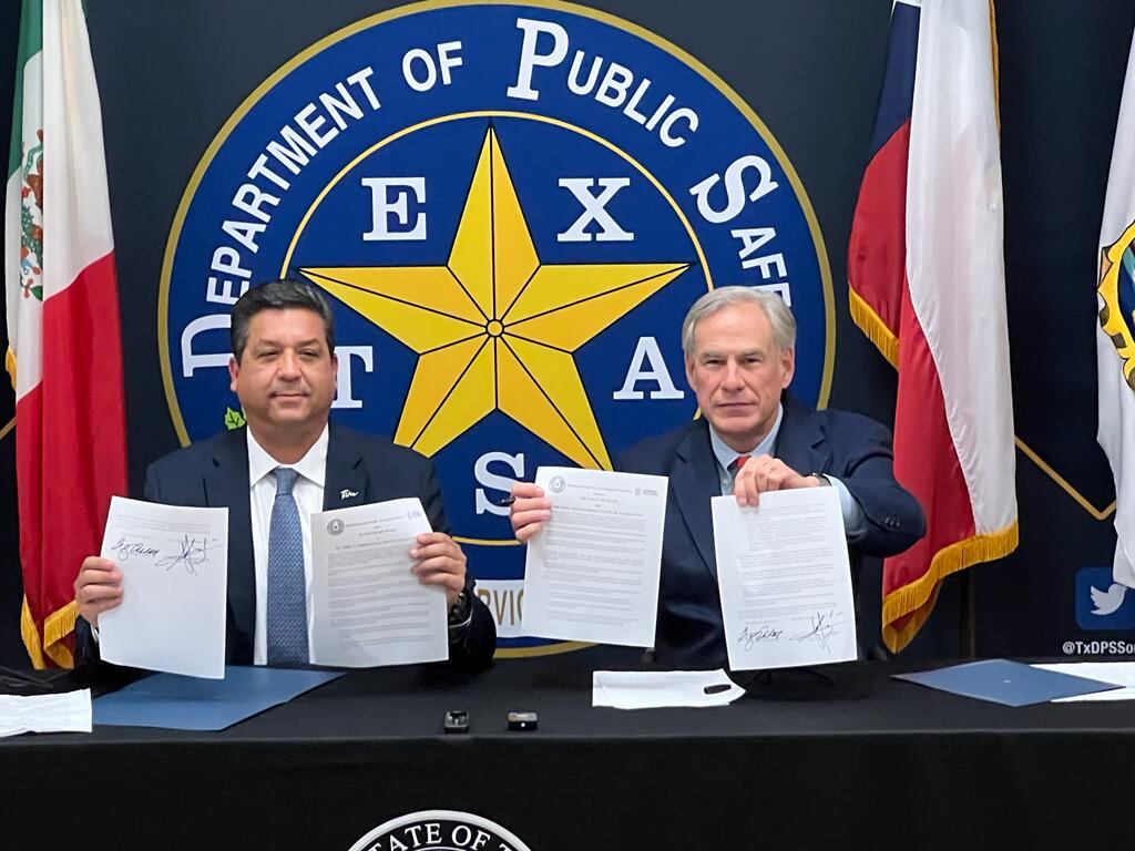 Francisco García Cabeza de Vaca y Greg Abbott firman acuerdo en tema de seguridad fronteriza