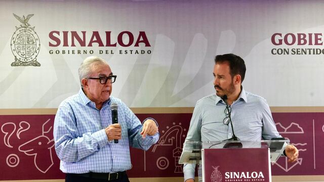 Rubén Rocha y el secretario Ricardo Velarde Cárdenas