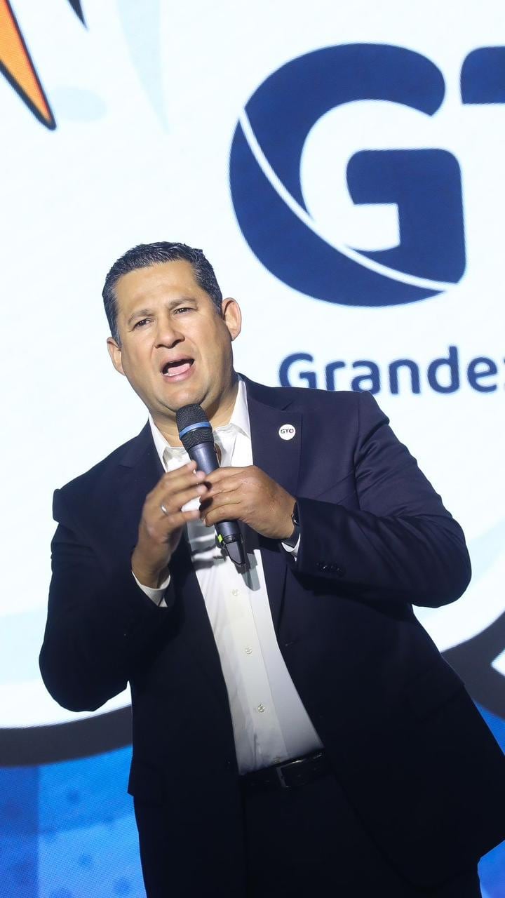 Diego Sinhue Rodríguez Vallejo reconoce el talento de los jóvenes de Guanajuato