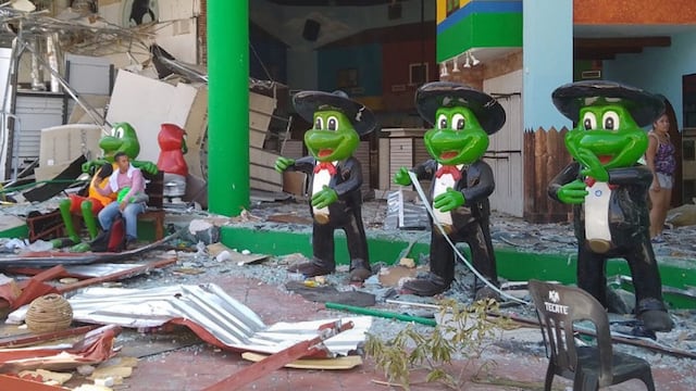 ¿Y las ranas? Se habrían robado las figuras de Señor Frog's Acapulco tras huracán Otis