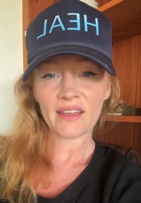 Kimberly Van Der Beek, esposa del actor James Van Der Beek