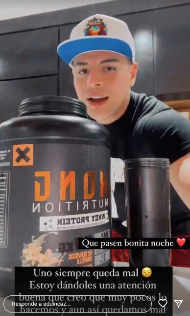 Eduin Caz se queja de fan
