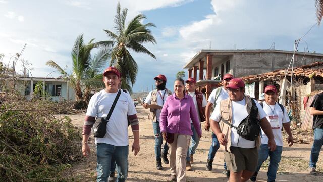 Gobierno de Sheinbaum despliega brigadas del Bienestar por huracán Erick