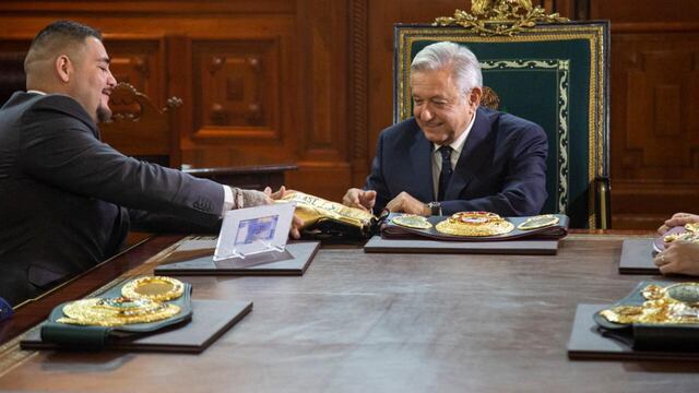 Andy Ruiz Jr. y el presiente Andrés Manuel López Obrador
