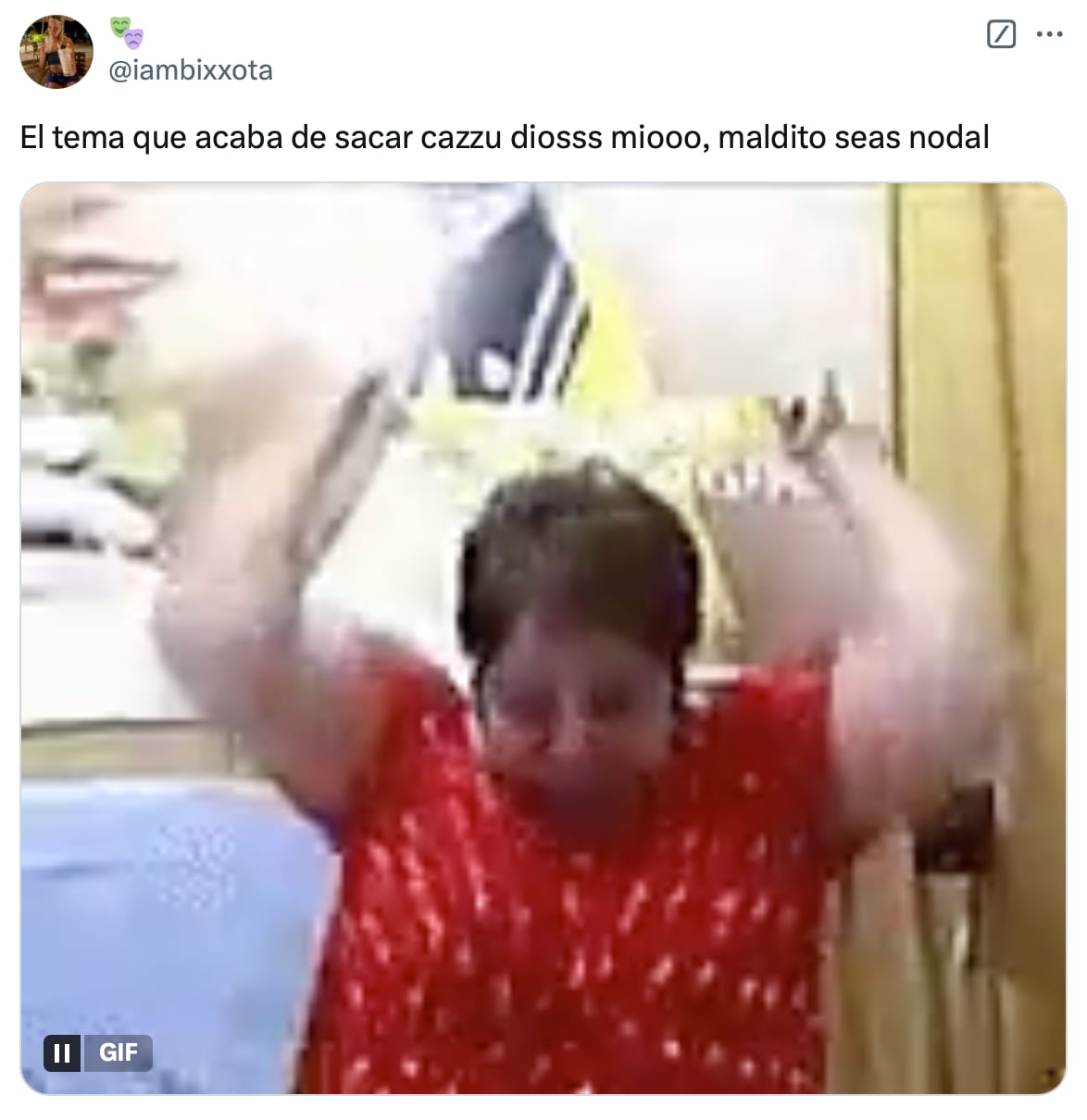 Cazzu deja memes dolidos por La Cueva