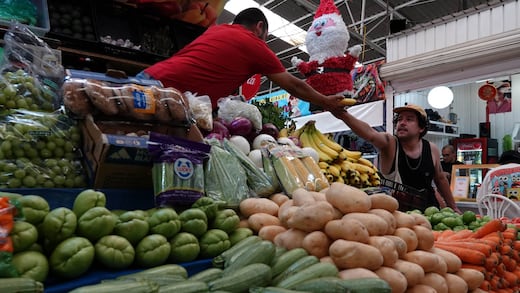 Electricidad y vivienda encabezan los aumentos de inflación en México este octubre 2025
