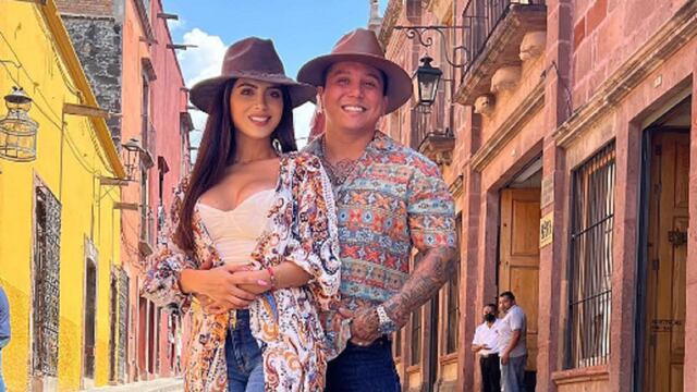 Kimberly Flores y Edwin Luna