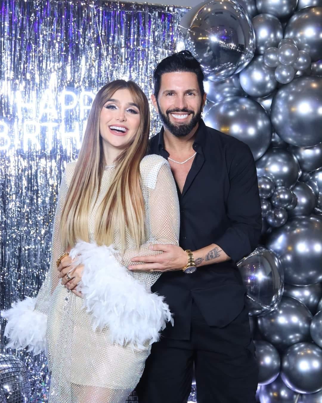Marcela Mistral y Poncho de Nigris.