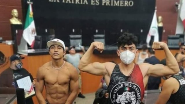 Jóvenes que entrenan en las Barras Praderas