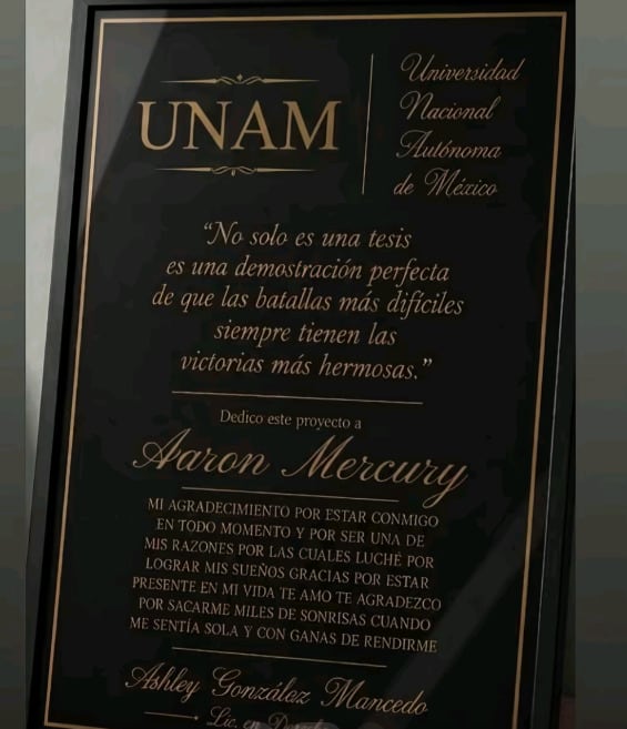Dedican tesis de la UNAM a Aaron Mercury