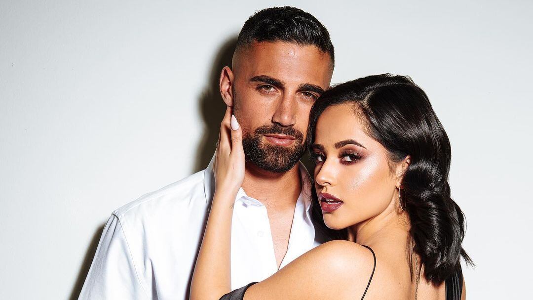 ¿Qué pasó con Becky G? Exhiben a su novio Sebastian Lletget de serle infiel en un viaje