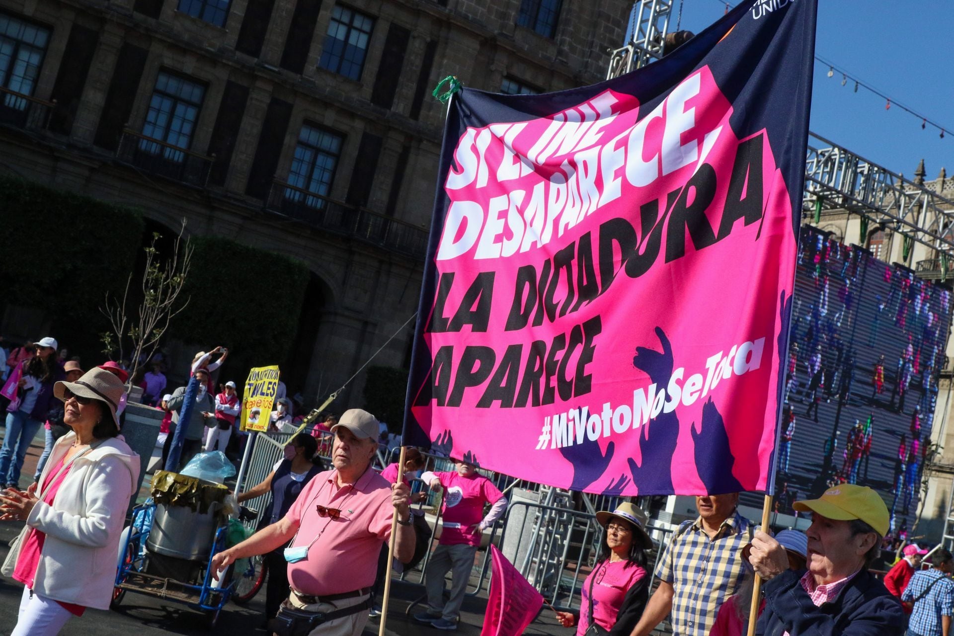 Primeras personas en llegar al Zócalo