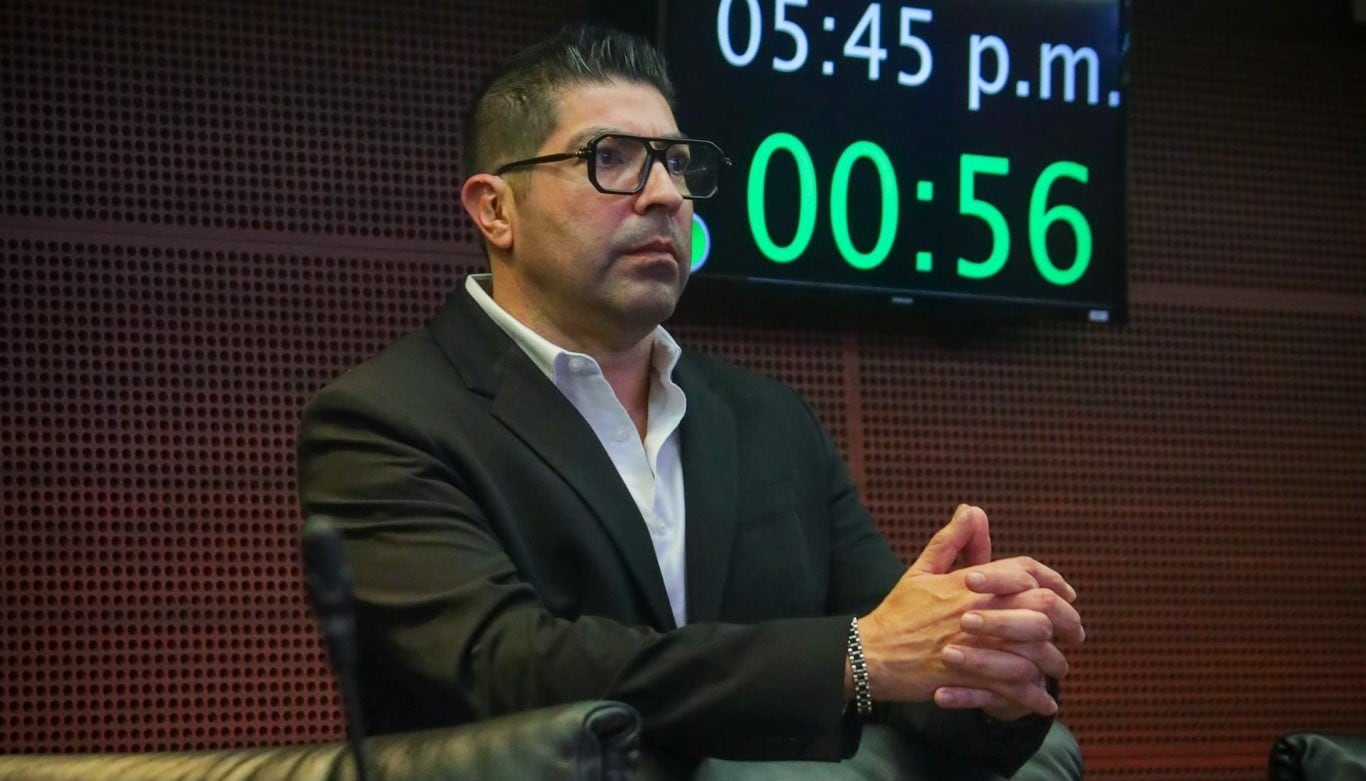 Armando Ayala, senador de Morena