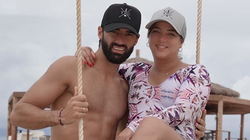 Toni Costa explota por supuesta infidelidad con Adamari López