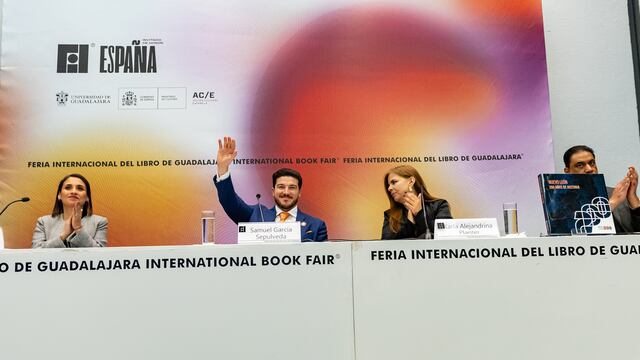 Samuel García en la FIL Guadalajara 2024.